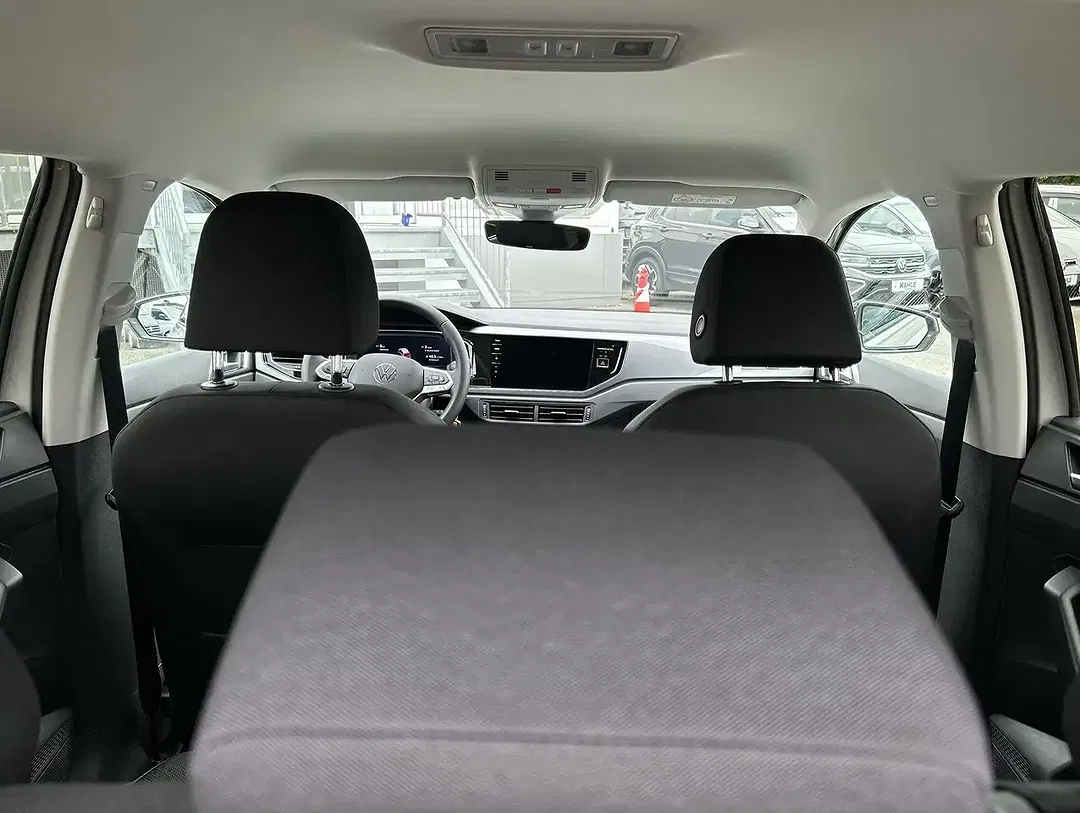 Volkswagen Polo - Thumbnail 14