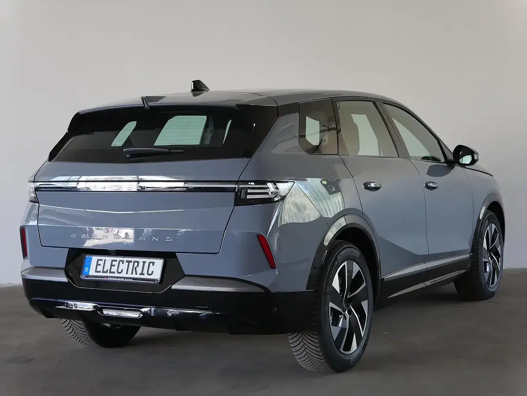 Opel Grandland - Thumbnail 4