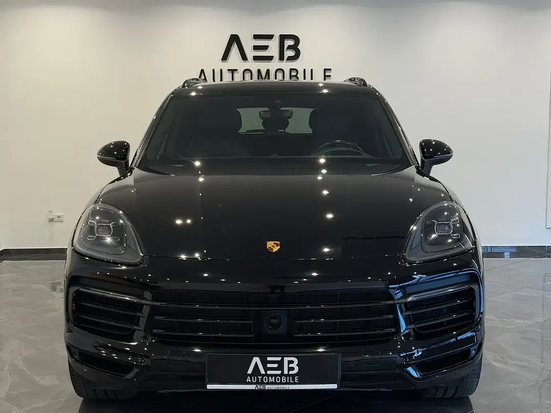Porsche Cayenne - Thumbnail 4
