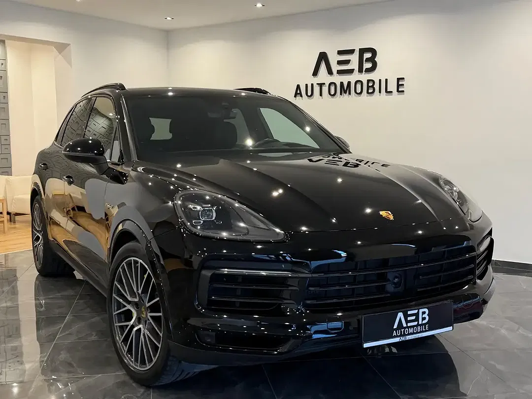 Porsche Cayenne - Thumbnail 6