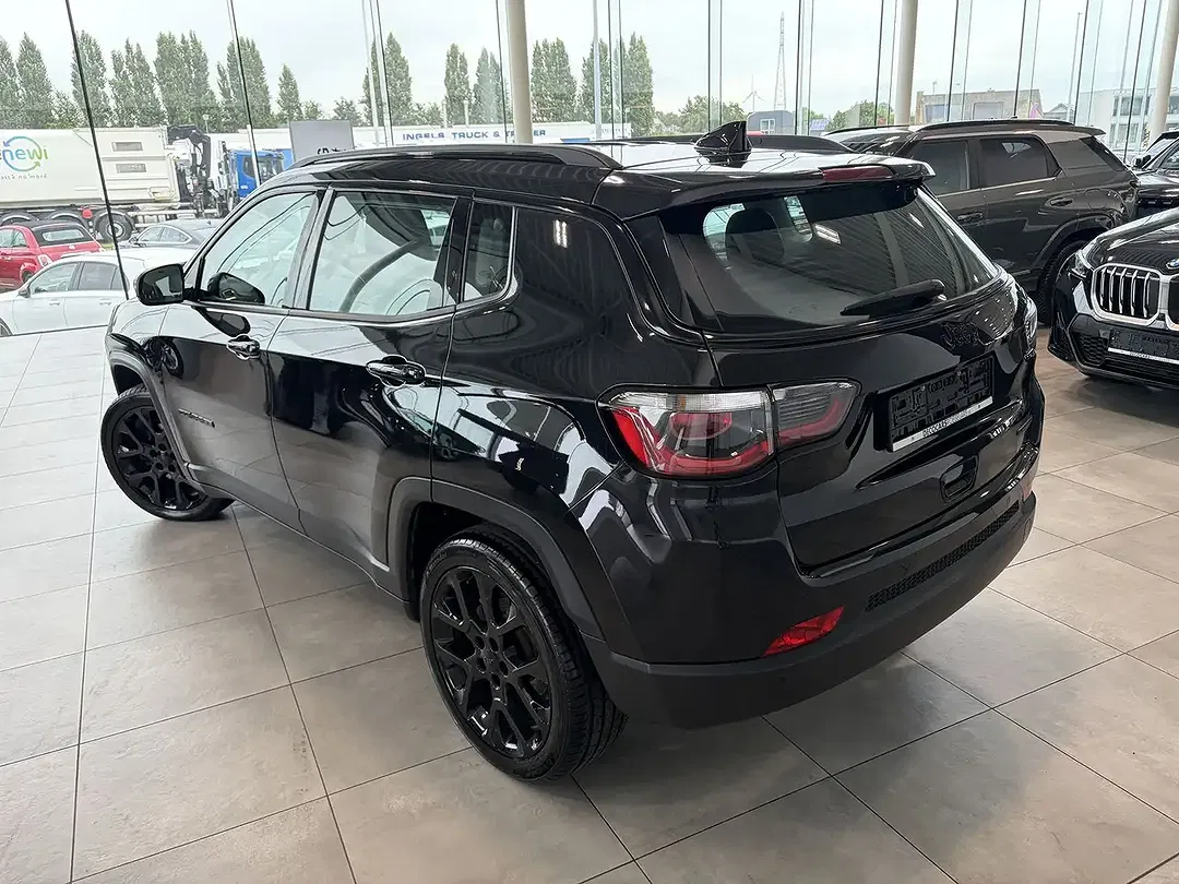 Jeep Compass - Thumbnail 7