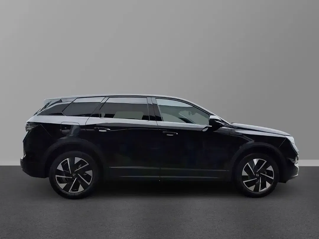 Opel Grandland - Thumbnail 3