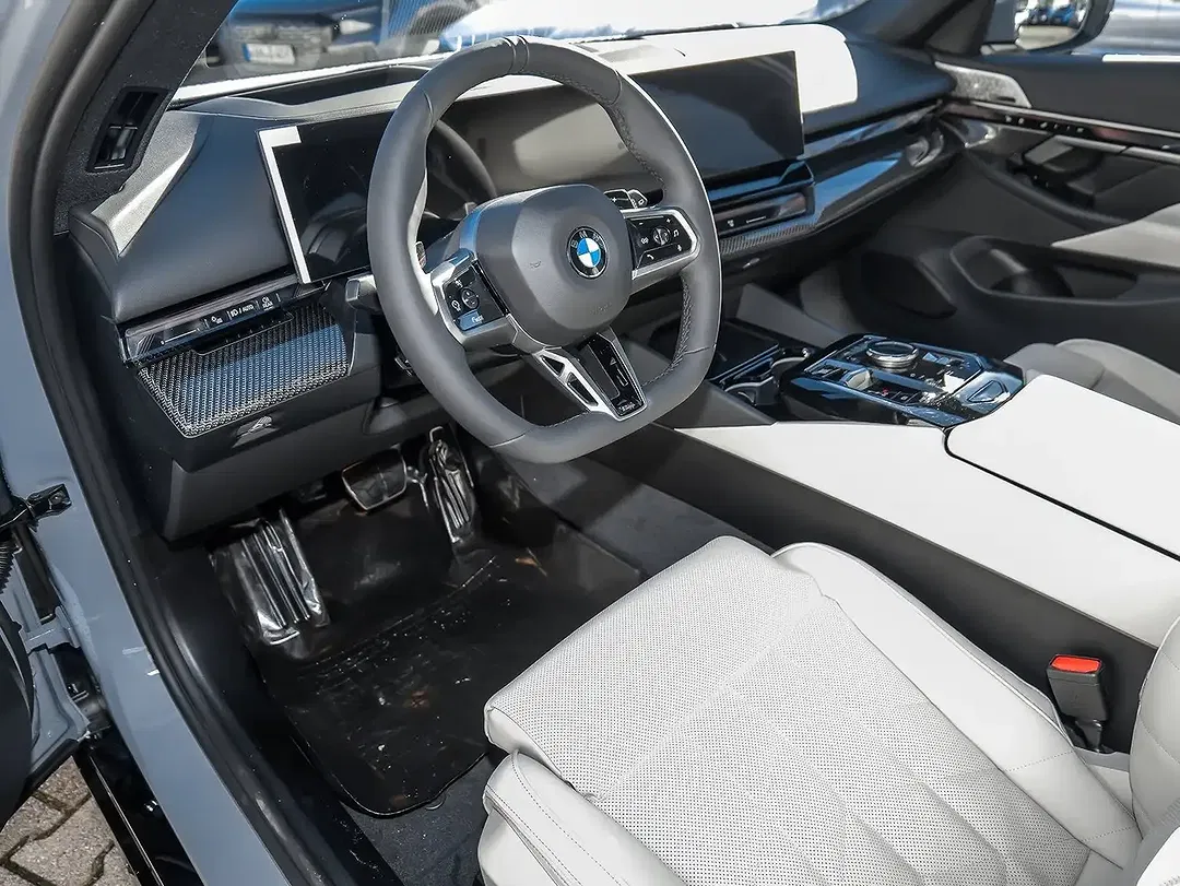 BMW 540 - Thumbnail 5