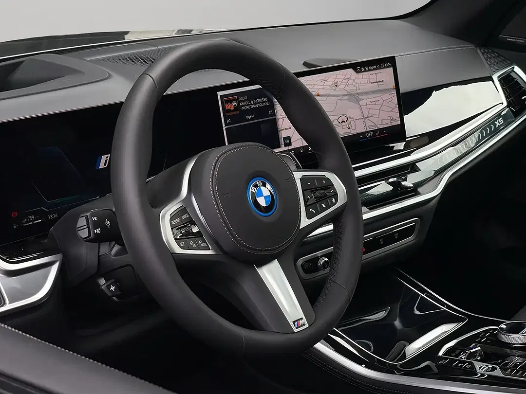 BMW X5 - Thumbnail 6