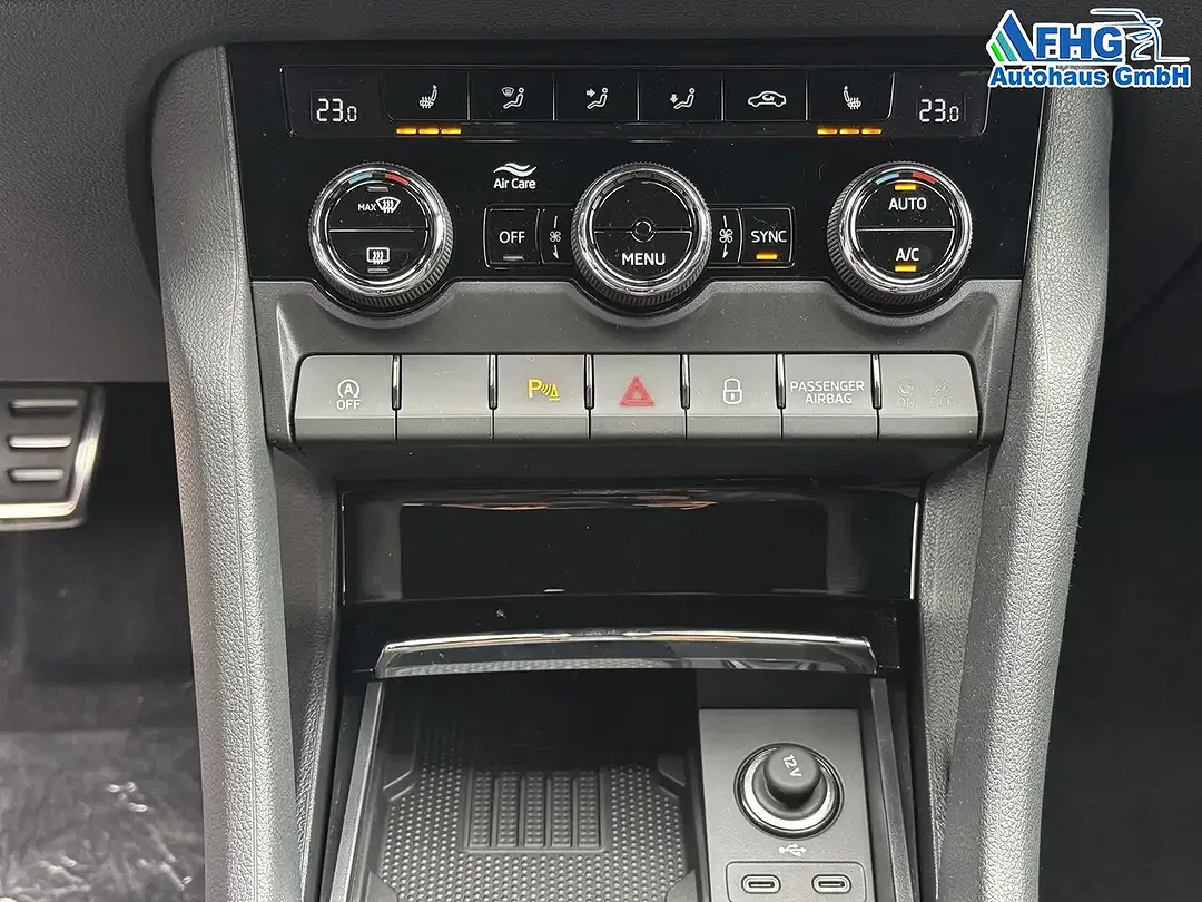 Skoda Karoq - Thumbnail 15