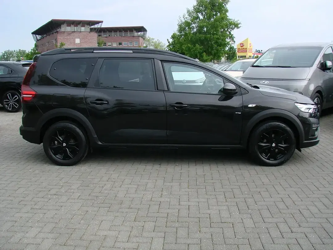 Dacia Jogger - Thumbnail 4