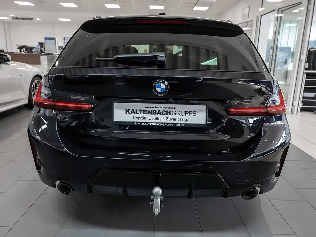 BMW 320 - Thumbnail 6