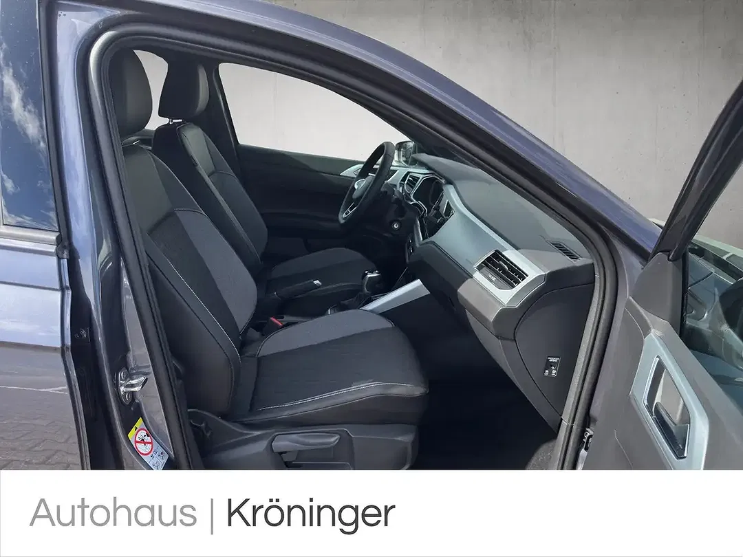 Volkswagen Polo - Thumbnail 9