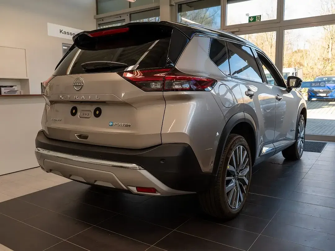 Nissan X-Trail - Thumbnail 9