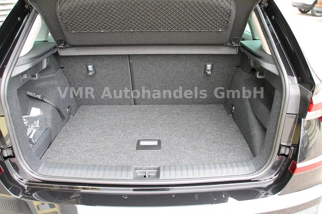 Skoda Kamiq - Thumbnail 11