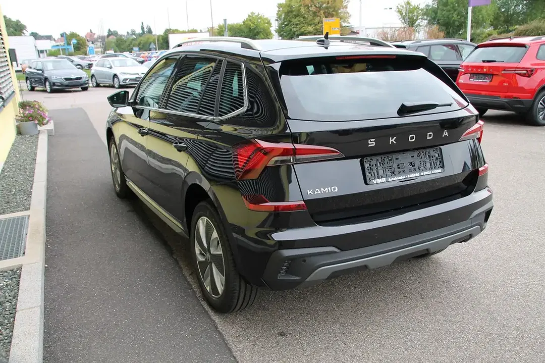 Skoda Kamiq - Thumbnail 8