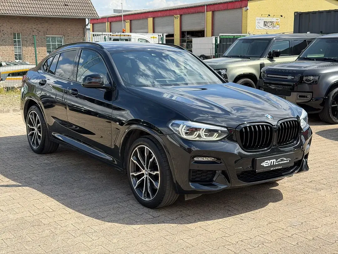 BMW X4 - Thumbnail 4