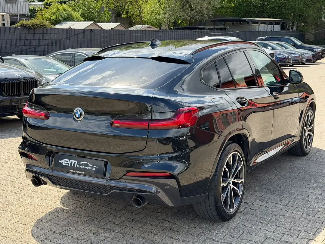 BMW X4 - Thumbnail 6
