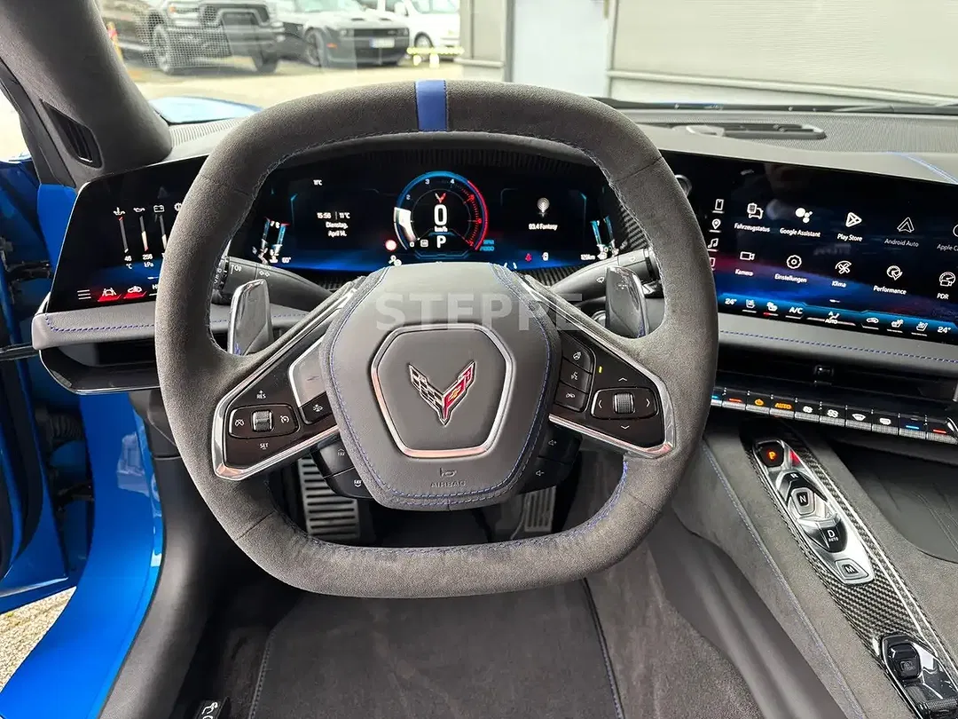 Corvette C8 - Thumbnail 13