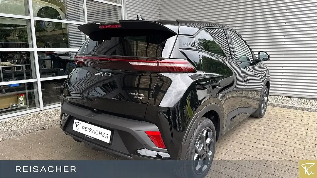BYD Dolphin - Thumbnail 2