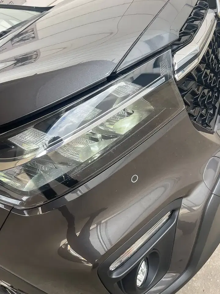 Suzuki SX4 S-Cross - Thumbnail 9