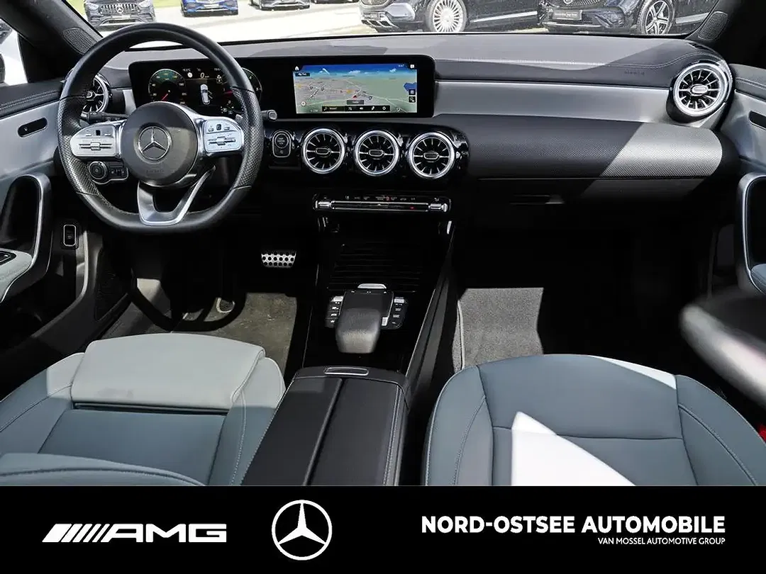 Mercedes-Benz CLA 200 - Thumbnail 12