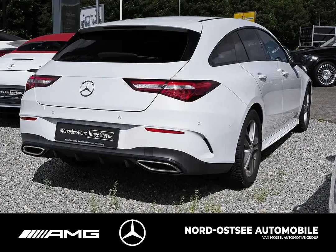 Mercedes-Benz CLA 200 - Thumbnail 4