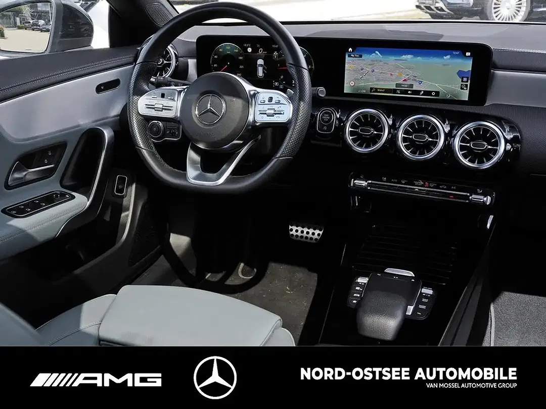 Mercedes-Benz CLA 200 - Thumbnail 9