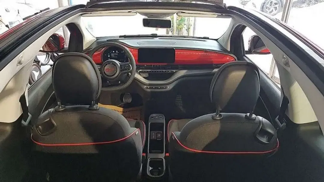 Fiat 500C - Thumbnail 6