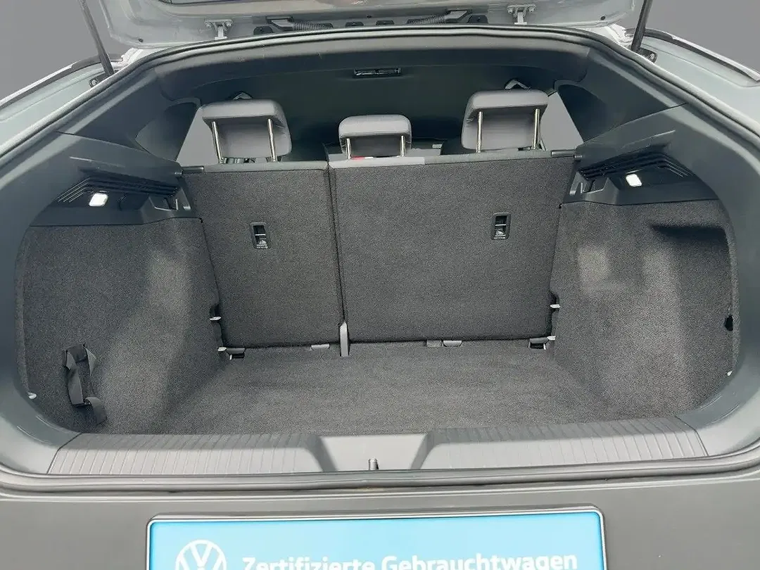 Volkswagen ID.4 - Thumbnail 7