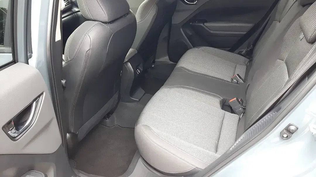 Subaru Crosstrek - Thumbnail 15