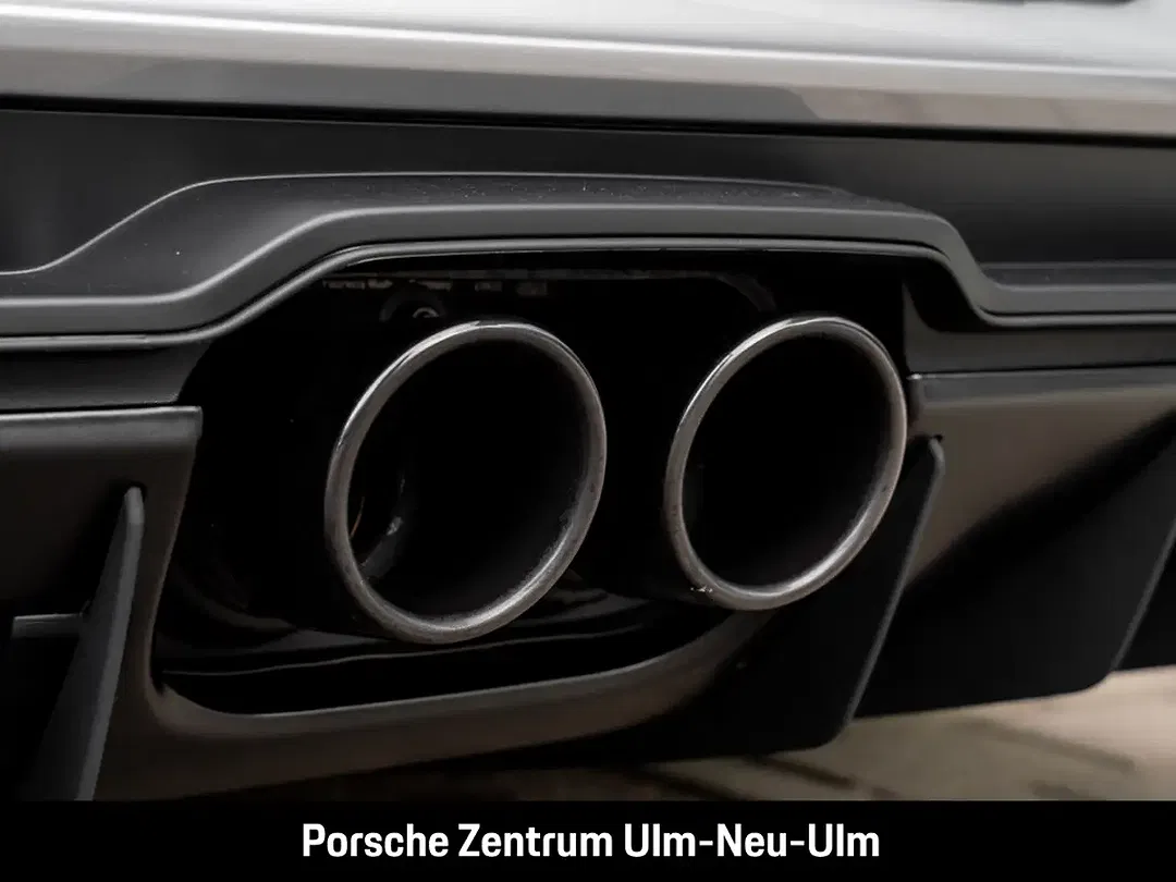 Porsche 992 - Thumbnail 15
