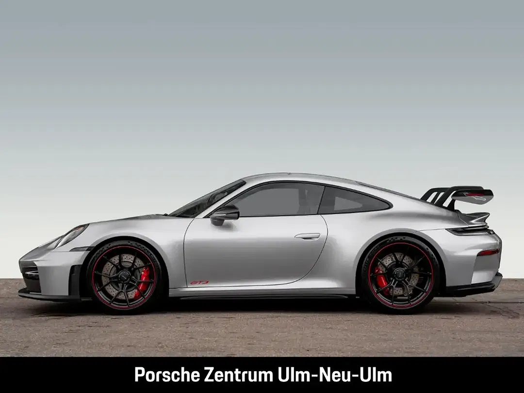 Porsche 992 - Thumbnail 2