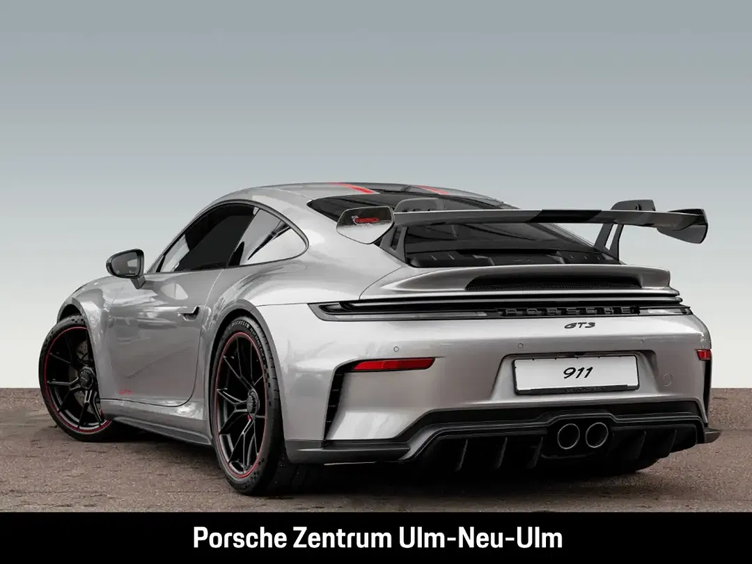 Porsche 992 - Thumbnail 3