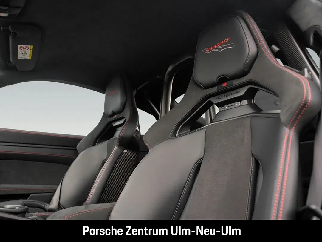 Porsche 992 - Thumbnail 5