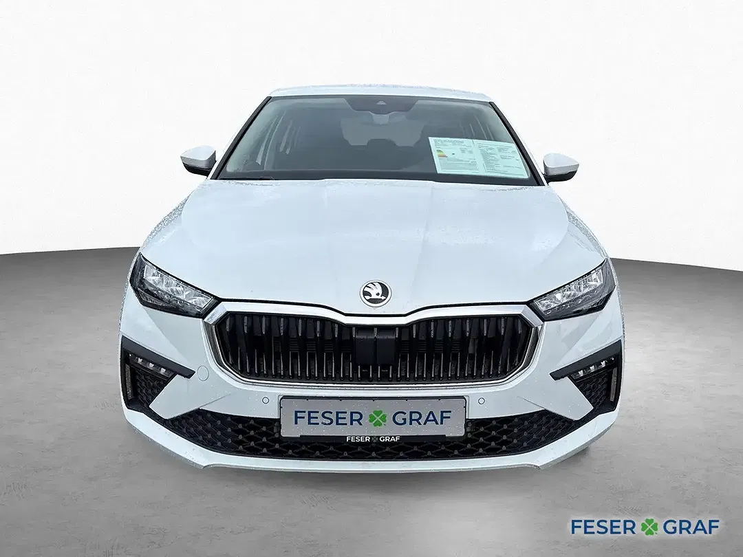 Skoda Scala - Thumbnail 2