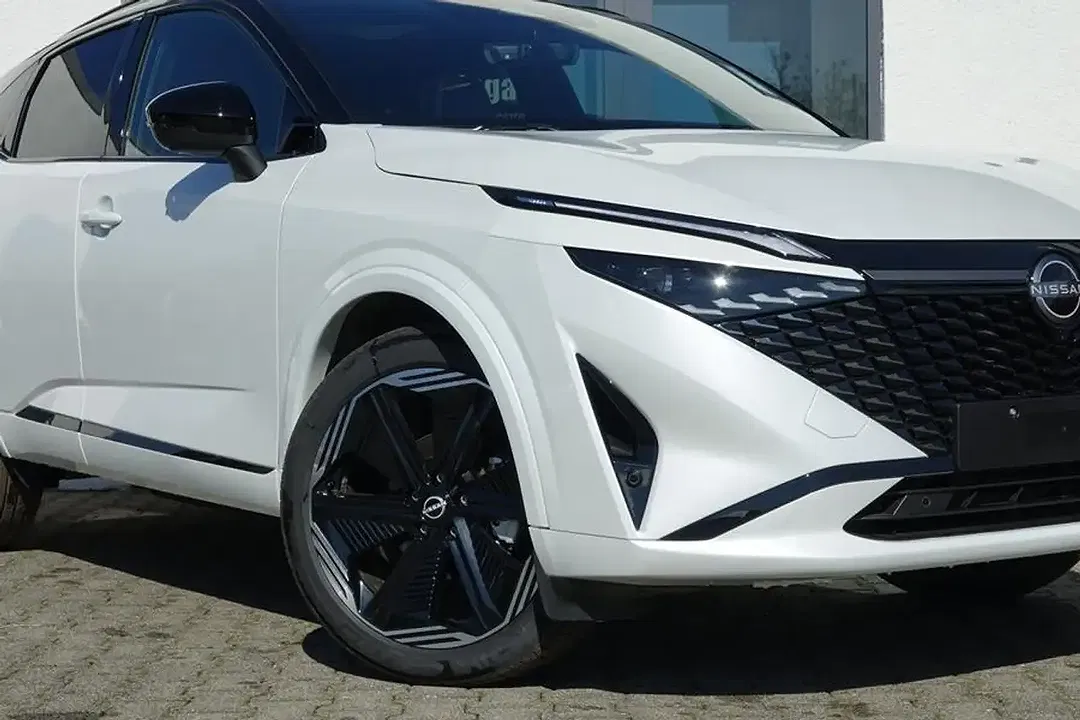 Nissan Qashqai - Thumbnail 6