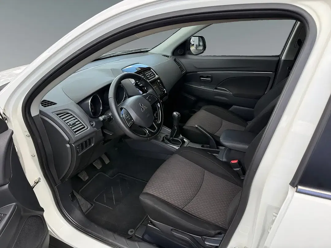 Mitsubishi ASX - Thumbnail 9