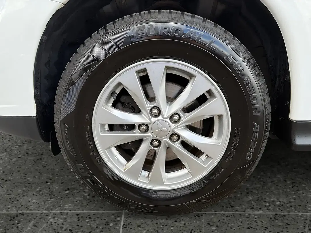 Mitsubishi ASX - Thumbnail 14