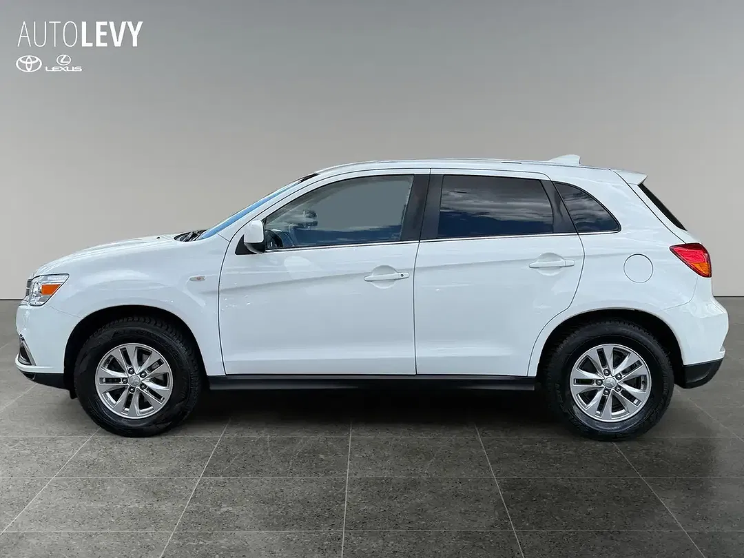 Mitsubishi ASX - Thumbnail 2