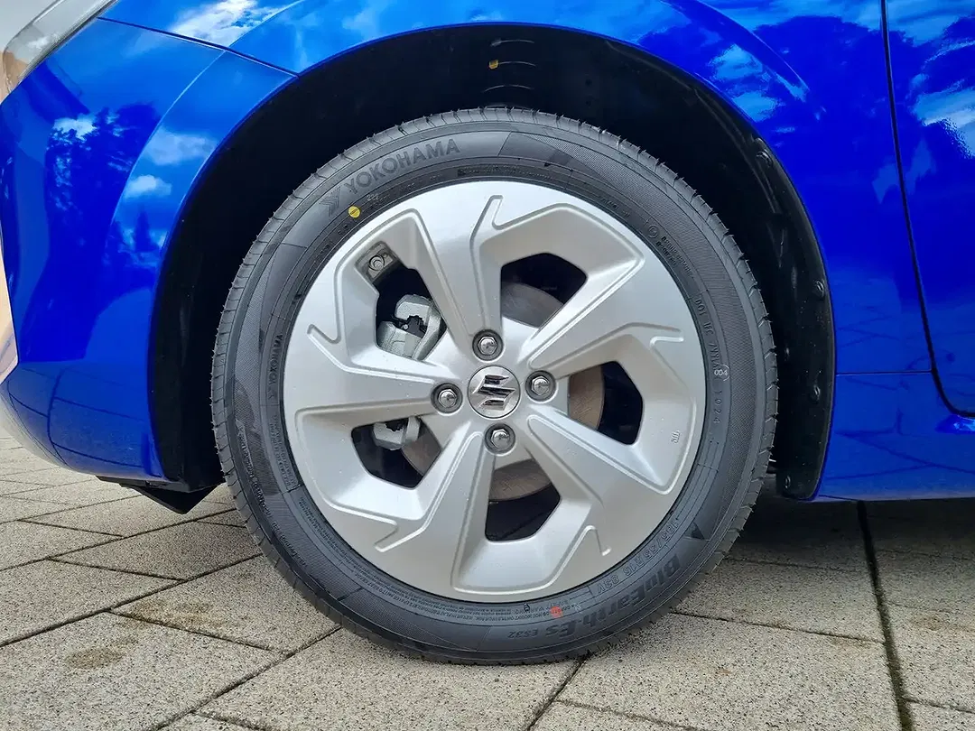 Suzuki Swift - Thumbnail 10