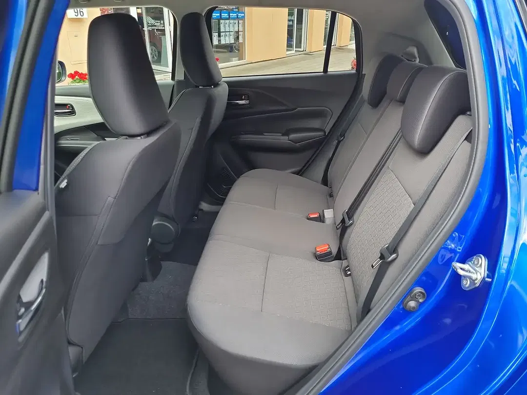 Suzuki Swift - Thumbnail 15