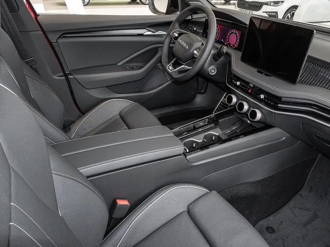 Skoda Superb - Thumbnail 5