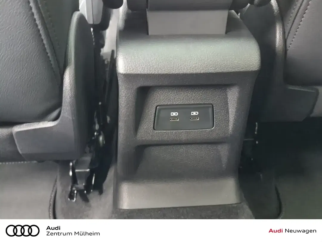 Audi SQ2 - Thumbnail 13