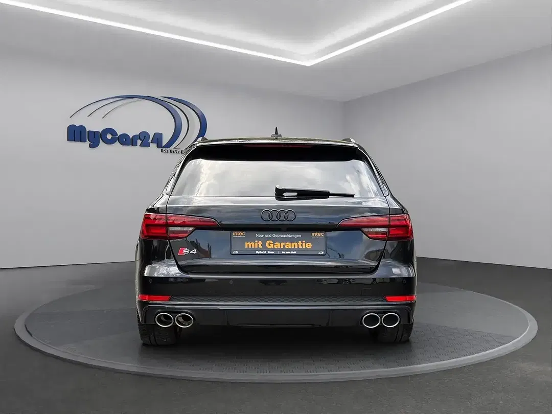 Audi S4 - Thumbnail 10