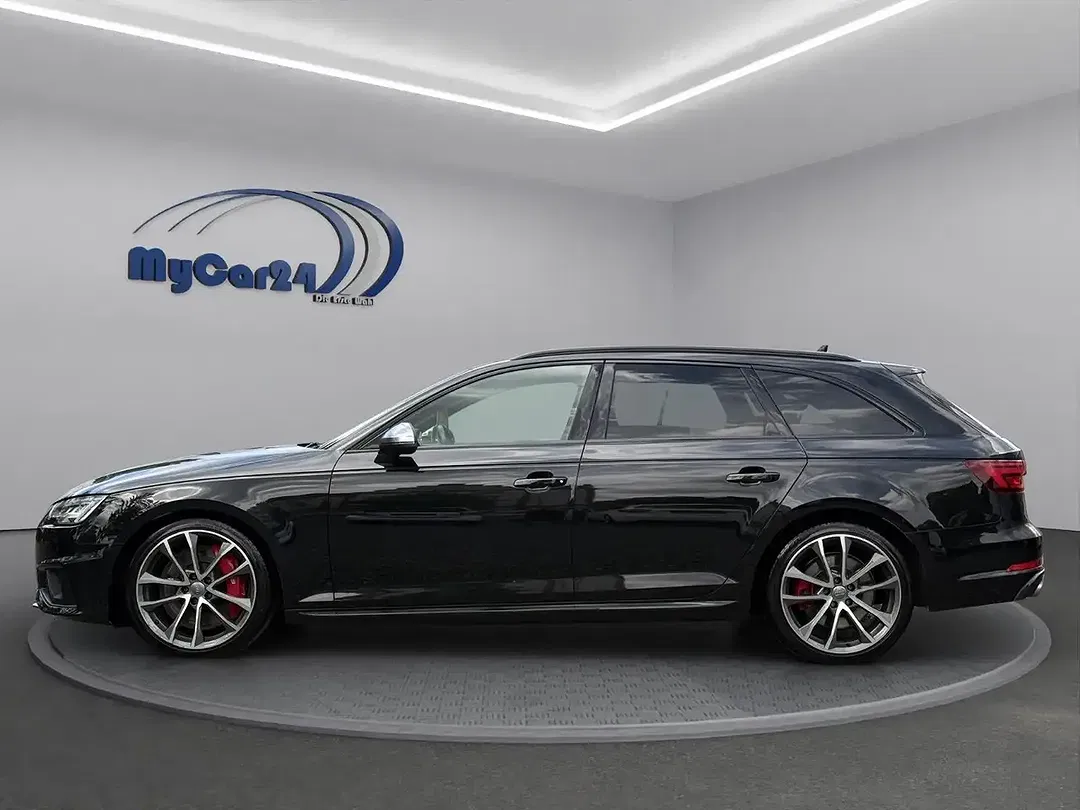 Audi S4 - Thumbnail 12