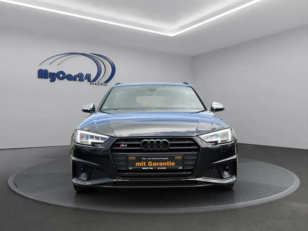Audi S4 - Thumbnail 6