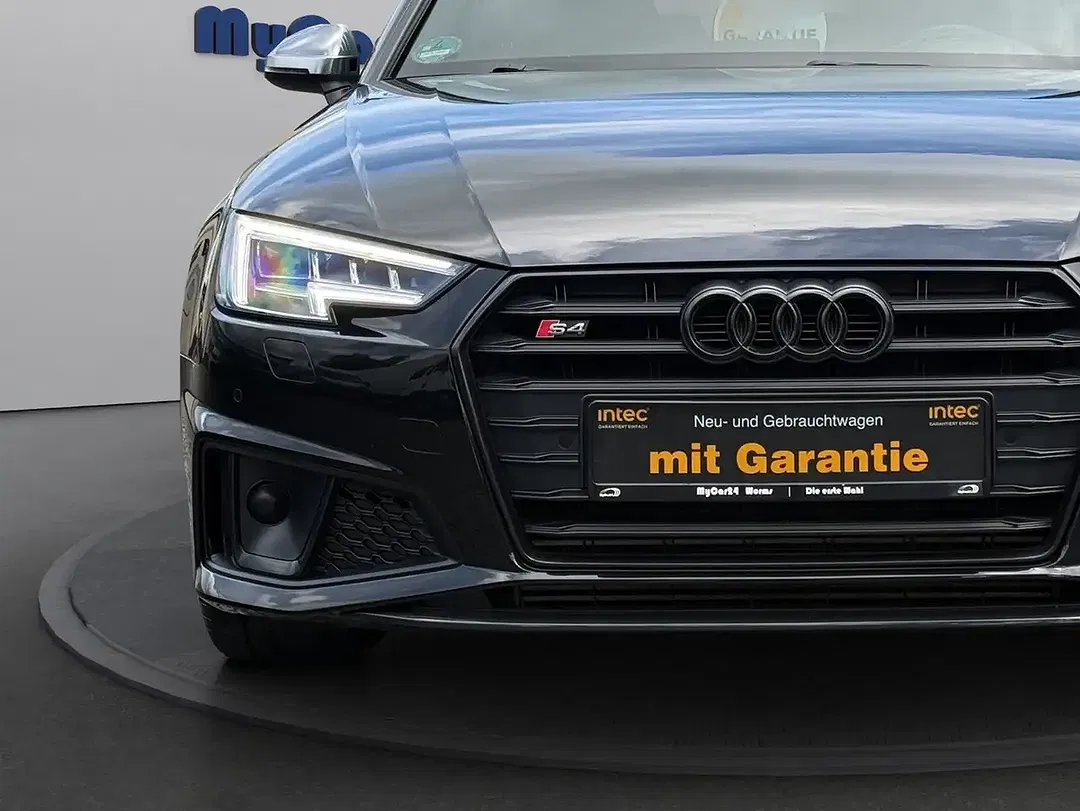 Audi S4 - Thumbnail 7