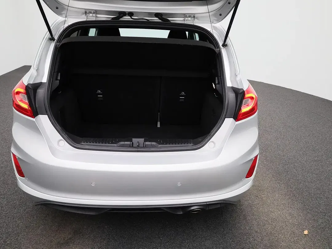 Ford Fiesta - Thumbnail 11
