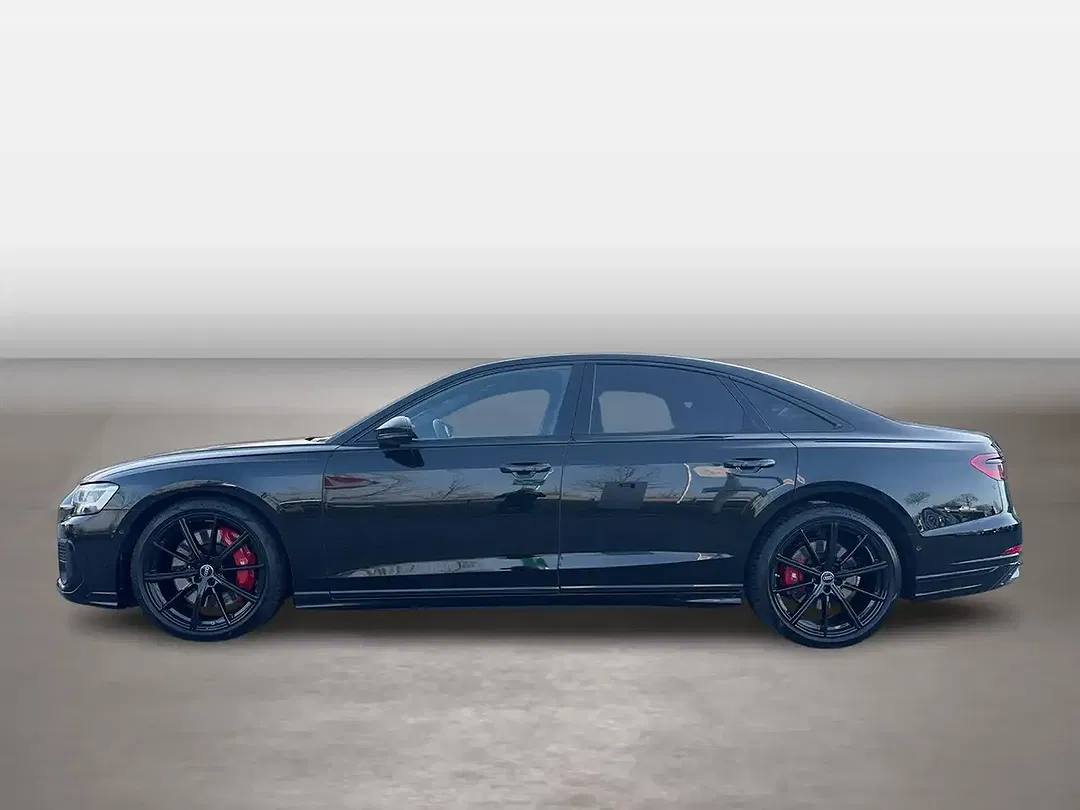 Audi S8 - Thumbnail 2