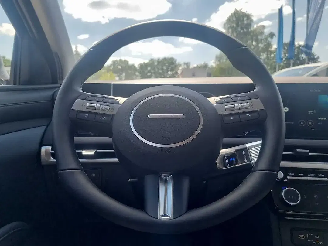 Hyundai TUCSON - Thumbnail 10