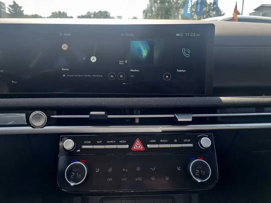 Hyundai TUCSON - Thumbnail 9