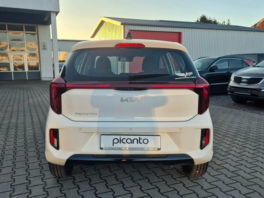 Kia Picanto - Thumbnail 5