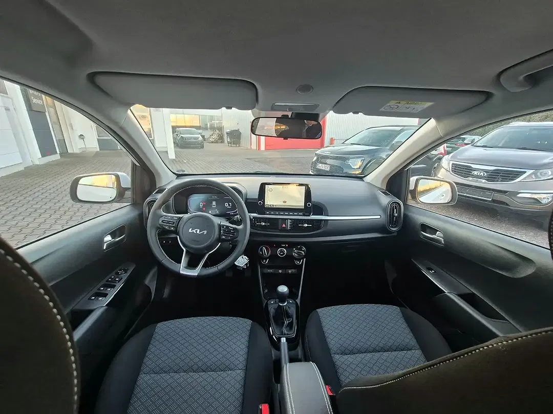 Kia Picanto - Thumbnail 9