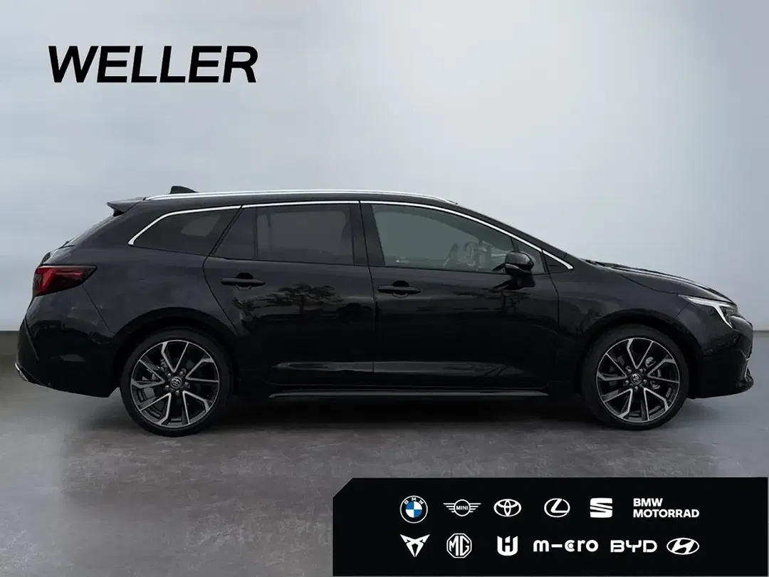 Toyota Corolla - Thumbnail 7